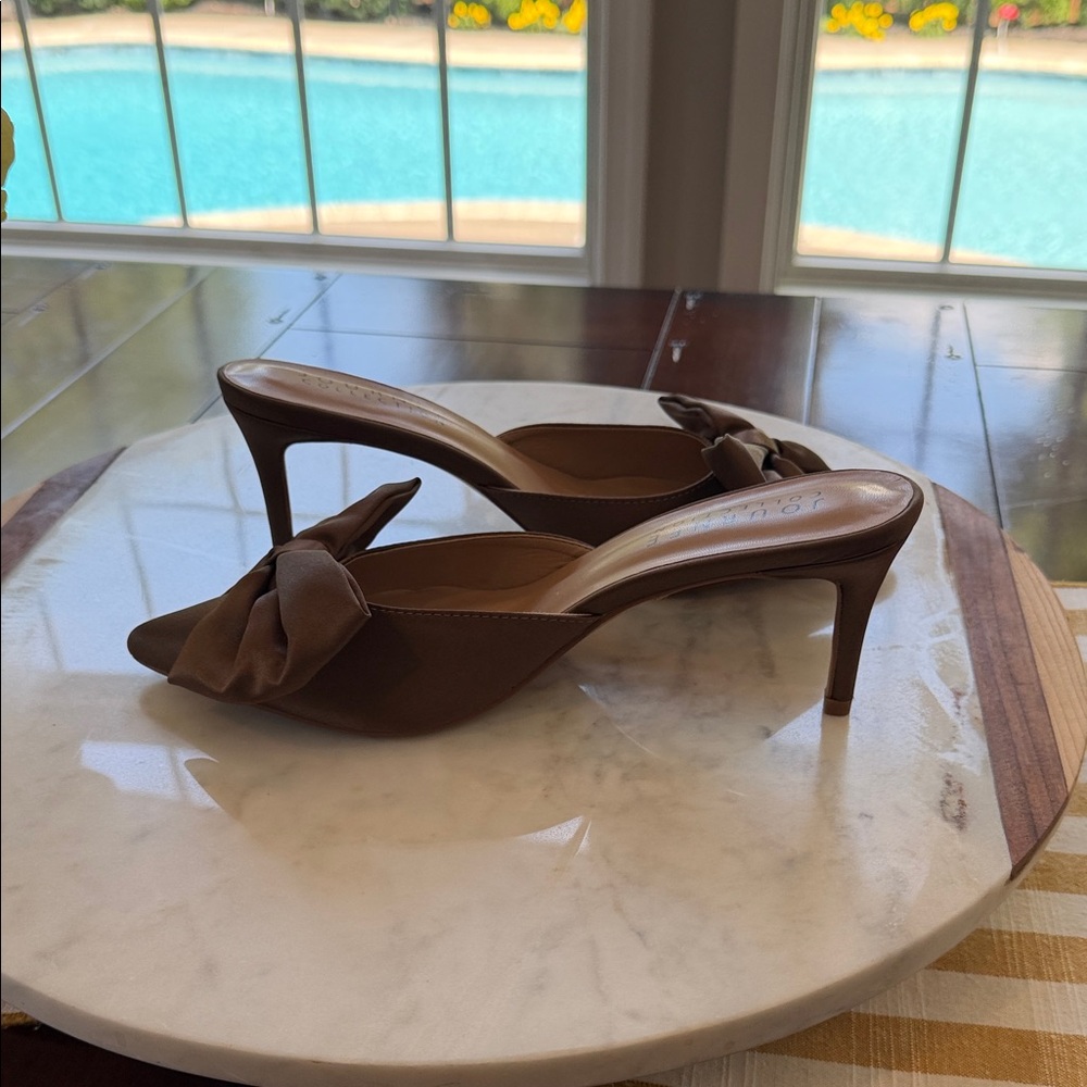 Journee Collection Brown Bow Pointed-Toe Slip-On Mules - Picture 2 of 4